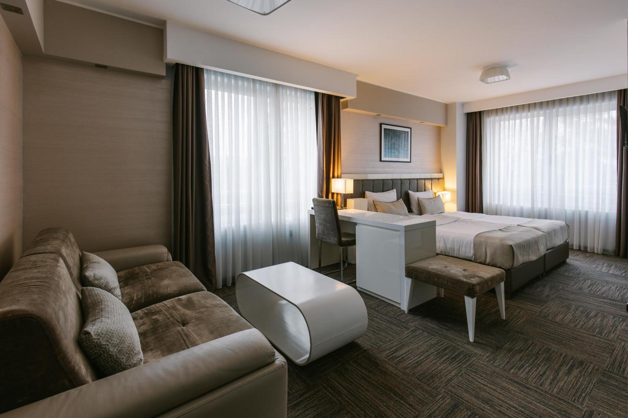 Hotel Heritage ベオグラード エクステリア 写真